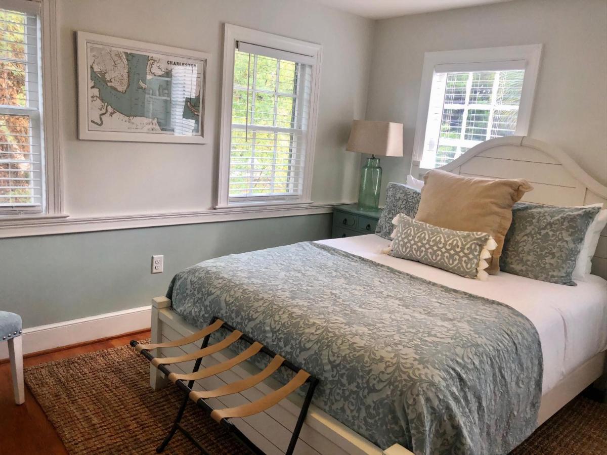 Daybed With Trundle In The Beautiful Ashley Inn 4 Blocks From King St Charleston Buitenkant foto