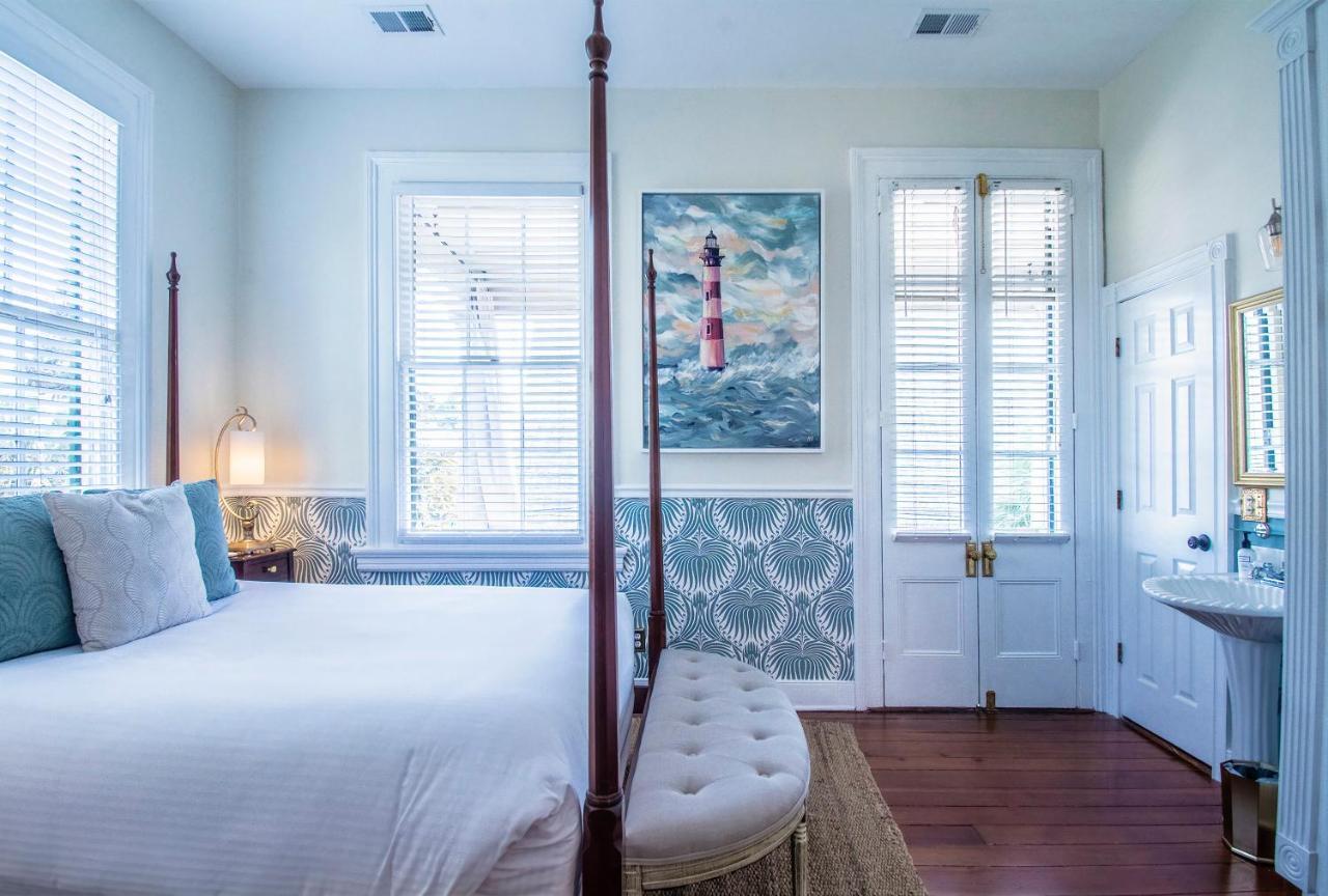 Daybed With Trundle In The Beautiful Ashley Inn 4 Blocks From King St Charleston Buitenkant foto