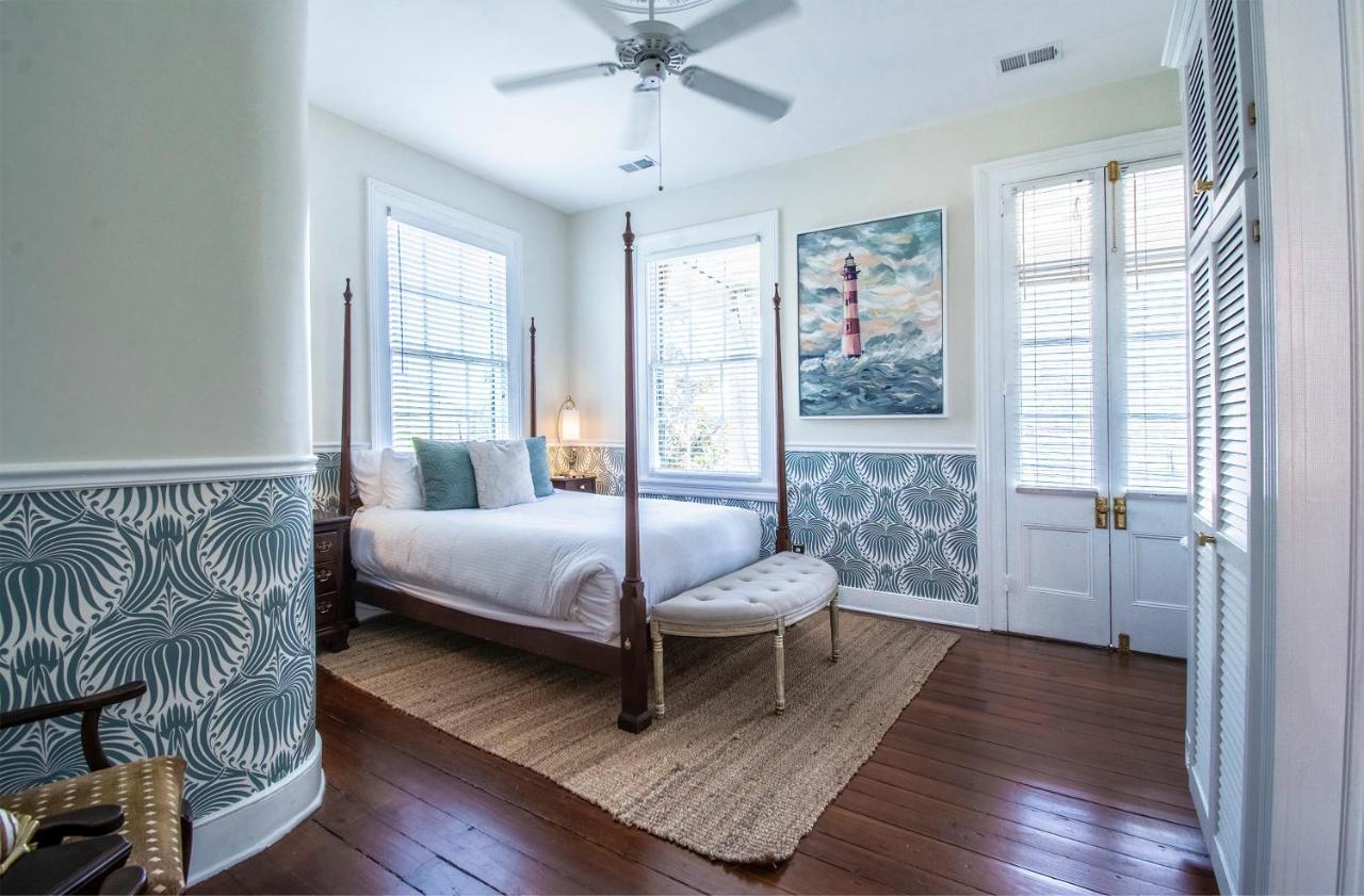Daybed With Trundle In The Beautiful Ashley Inn 4 Blocks From King St Charleston Buitenkant foto