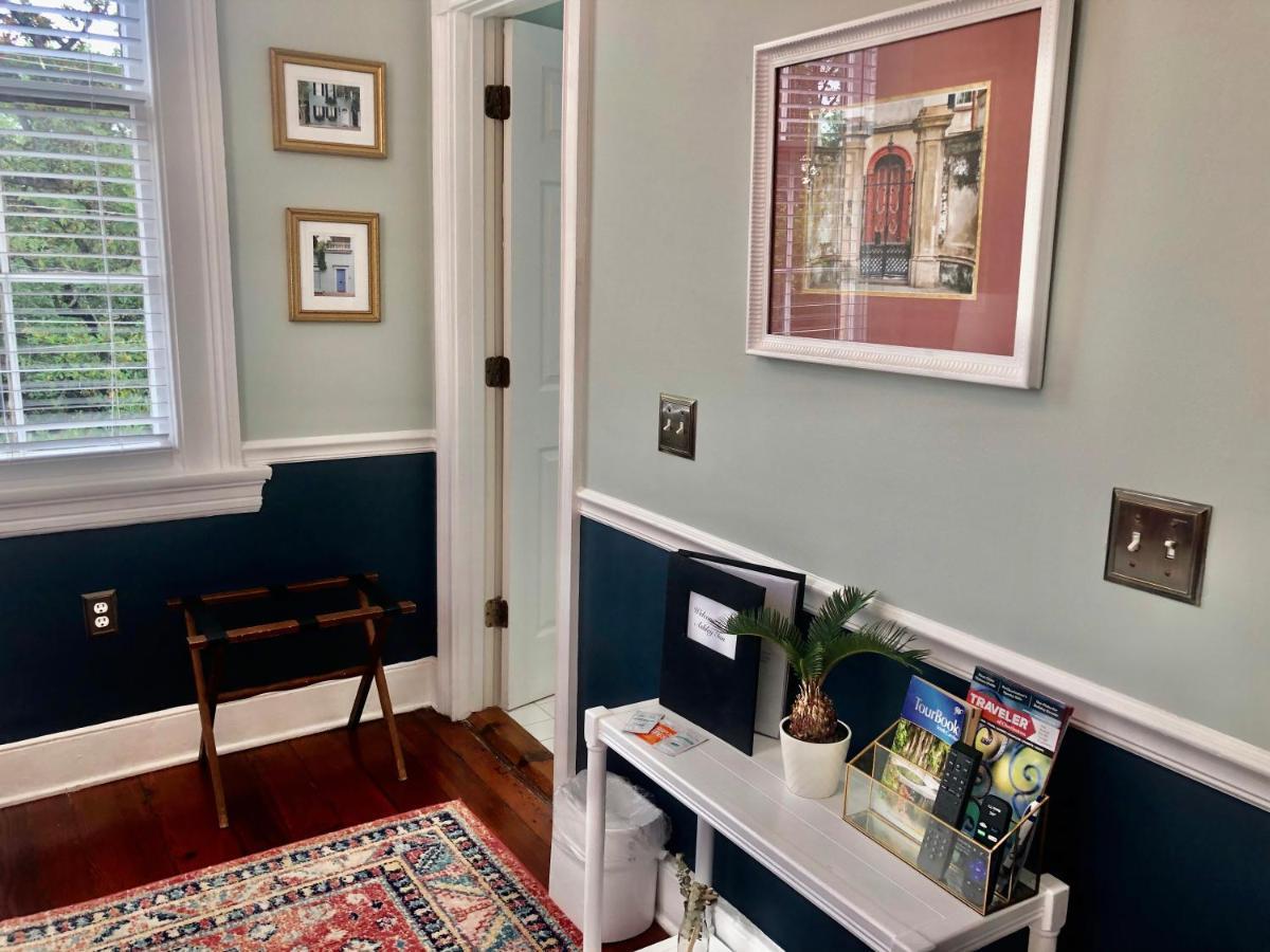 Daybed With Trundle In The Beautiful Ashley Inn 4 Blocks From King St Charleston Buitenkant foto