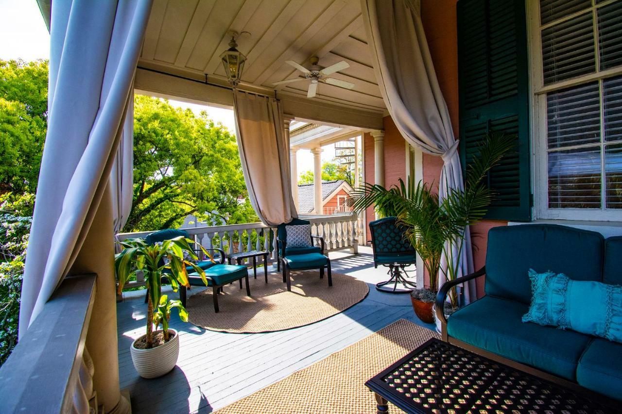 Daybed With Trundle In The Beautiful Ashley Inn 4 Blocks From King St Charleston Buitenkant foto
