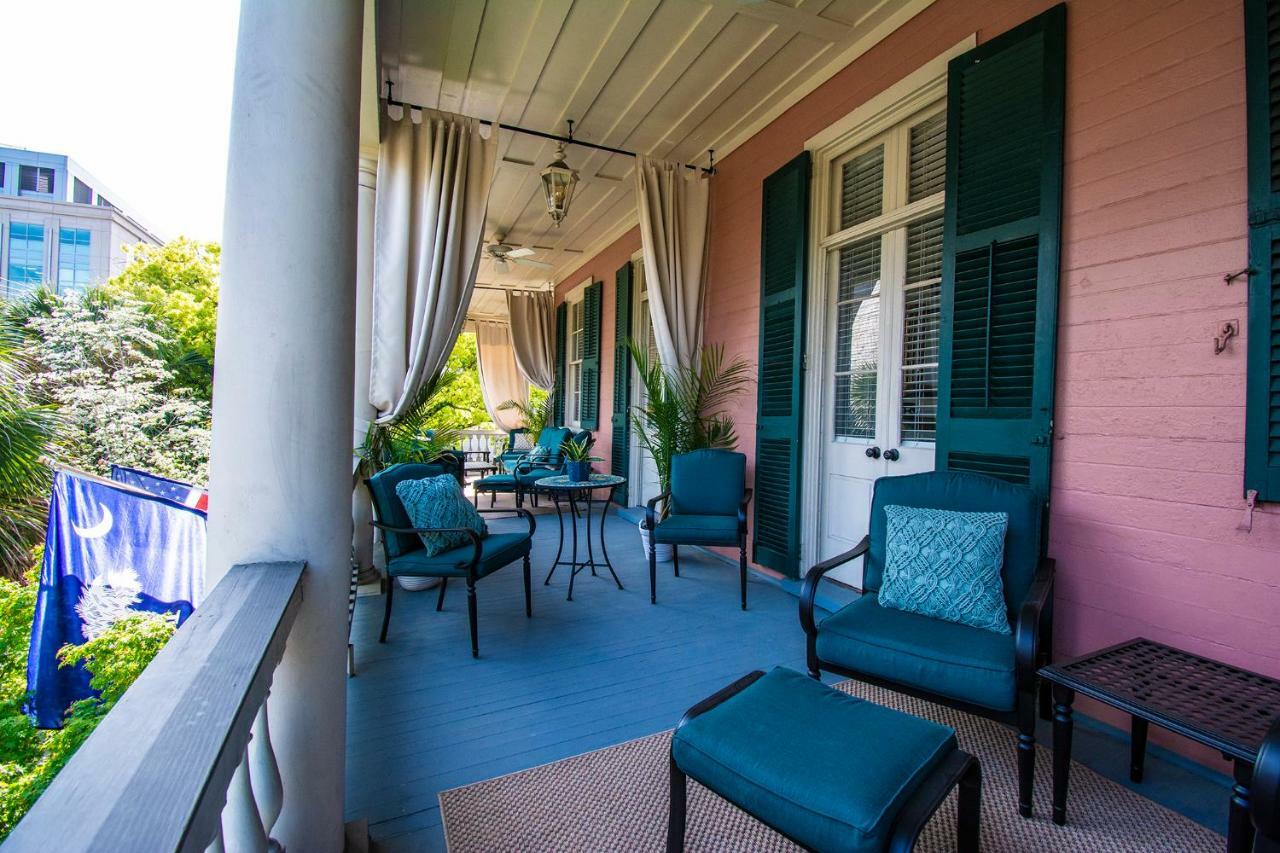 Daybed With Trundle In The Beautiful Ashley Inn 4 Blocks From King St Charleston Buitenkant foto